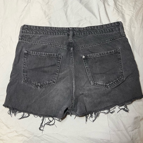 Black Cut-Off Denim shorts - Picture 2 of 2